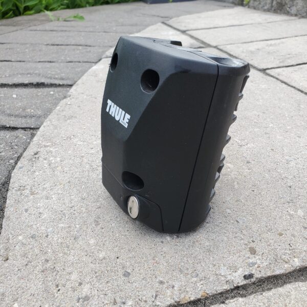 Thule RideAlong quick release bracket (extra mount)
