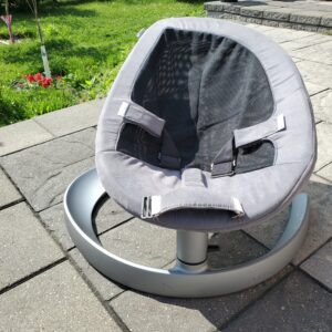 Nuna Leaf baby bouncer
